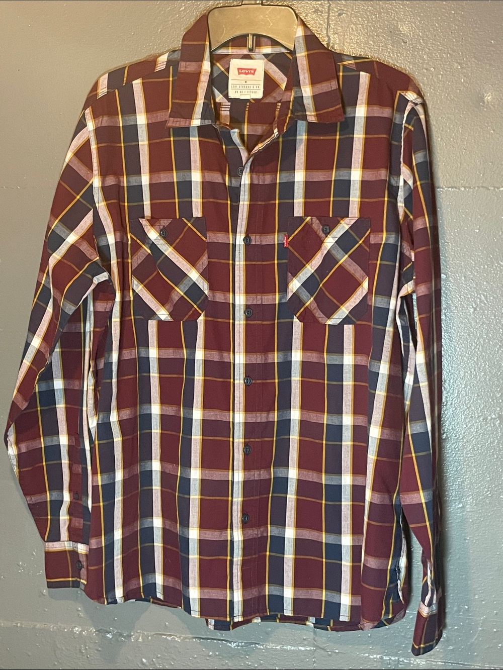 Levi's Men's Burgundy, Navy & White Plaid Button-Down Shirt
